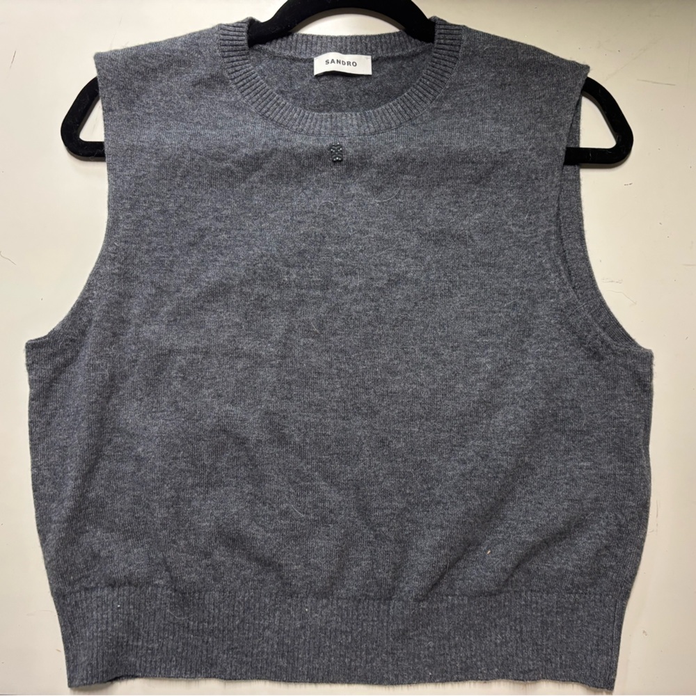 Gray Sleeveless Sweater Vest